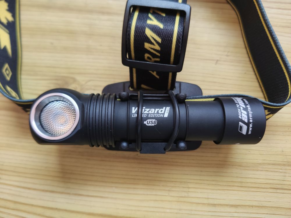 Фонарь Armytek Nichia. Armytek Predator Pro Magnet USB.