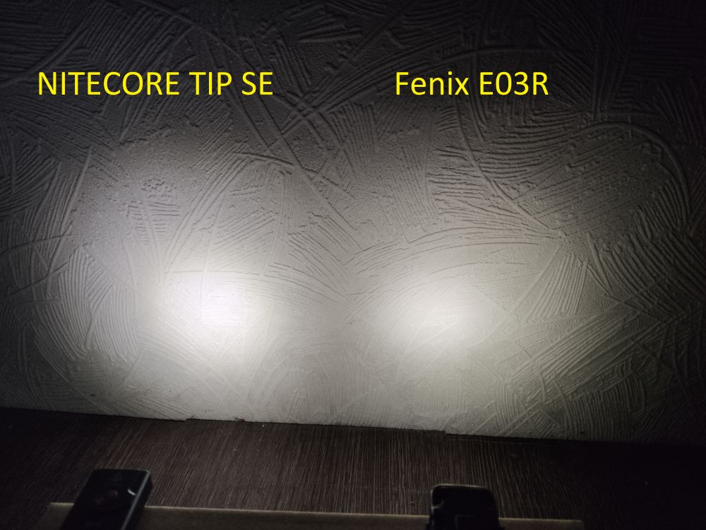 Nitecore tip se grey 2 osram p8. Fenix e03r.