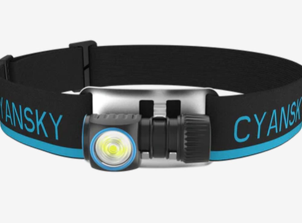 Cyansky HS3R flashlight