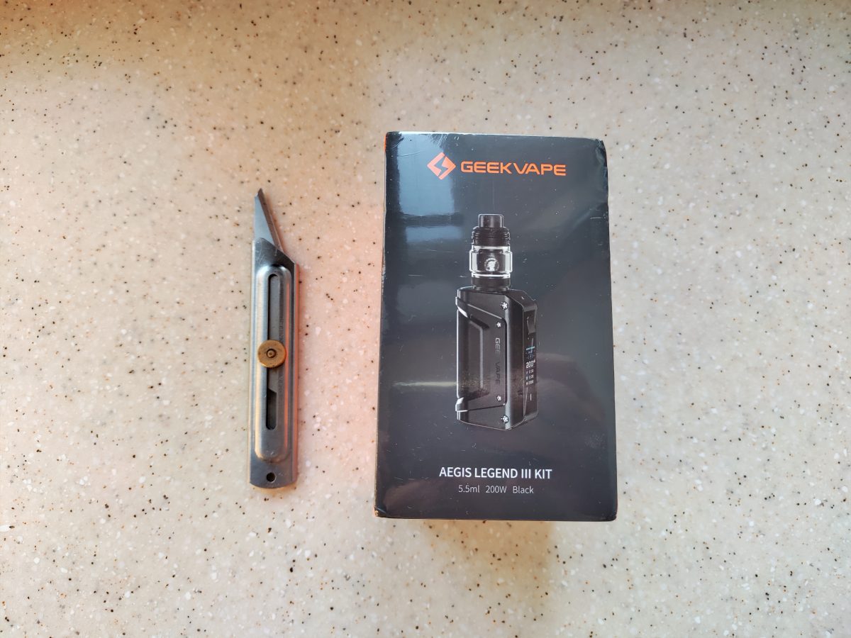 obzor-geekvape-aegis-legend-3-kit-review